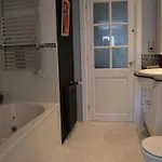Villa Moderna Y Espaciosa En Els Poblets Familias - Es-373-10 Denia