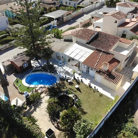 Villa Moderna Y Espaciosa En Els Poblets Familias - Es-373-10 *
