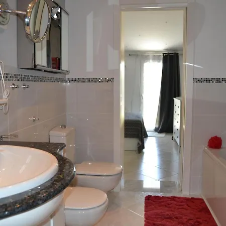 Moderna Y Espaciosa En Els Poblets Familias - Es-373-10 Denia